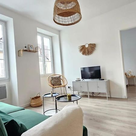 Superbe Appartement 2 Chambres Au Coeur De Pau Exterior photo