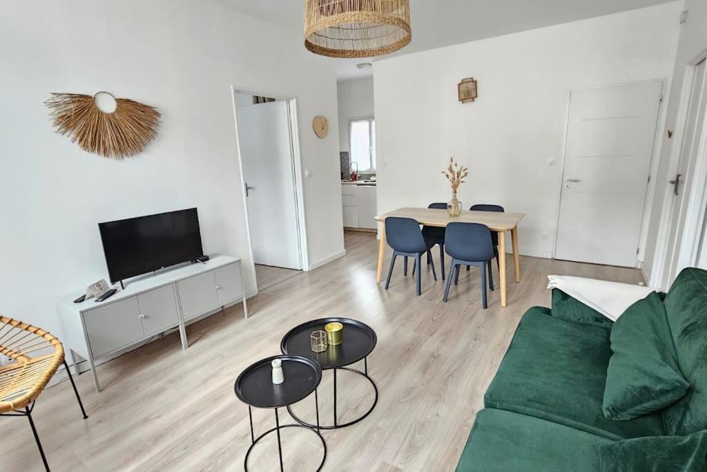 Superbe Appartement 2 Chambres Au Coeur De Pau Exterior photo